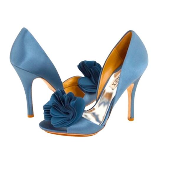 BADGLEY MISCHKA Randall Satin D'Orsay Flower Heels Dusty Blue Size 6.5 - Picture 3 of 11